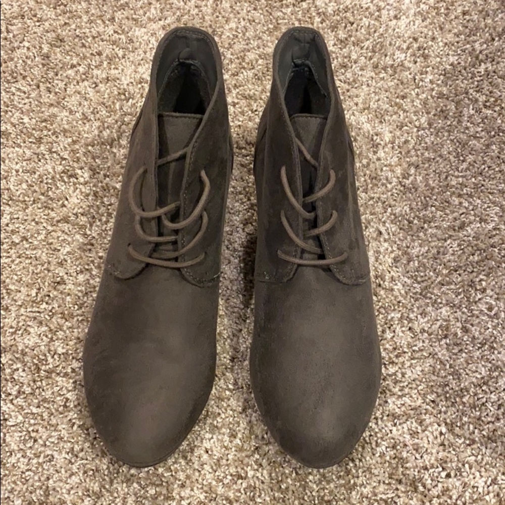Grey booties - Picture 2 of 4